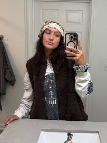 Full leaked Kris statlander page private onlyfans photo