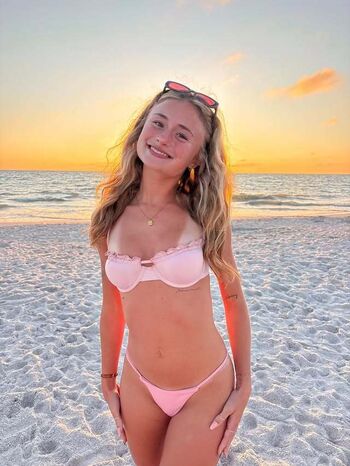 Full leaked Kristen rae private onlyfans photo