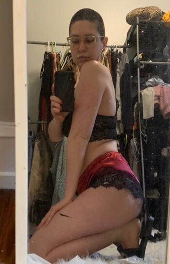 Full leaked Kristin g private photo