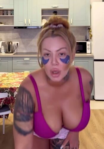 Full leaked Kristina karieva page private onlyfans photo