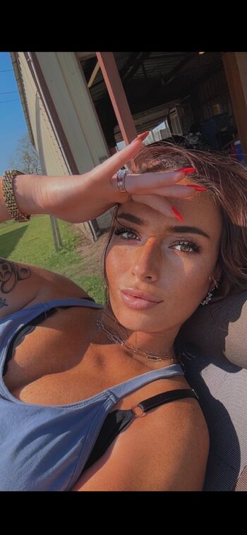 Full leaked Kristinaaaaa private onlyfans photo