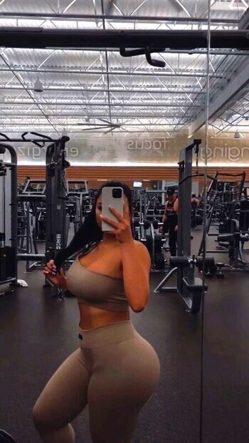 Full leaked Kristine private photo