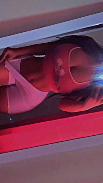 Full leaked Kristine private photo