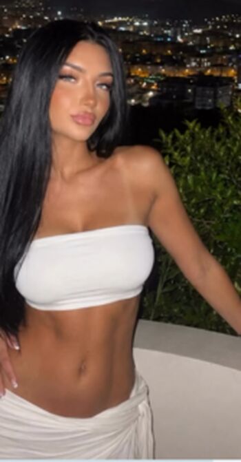 Full leaked Kristynarose private photo