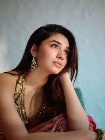 Full leaked Krithi shetty private photo