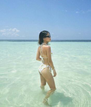 Full leaked Krizhian quizon page private onlyfans photo