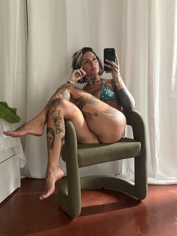 Full leaked Krokodeal private photo