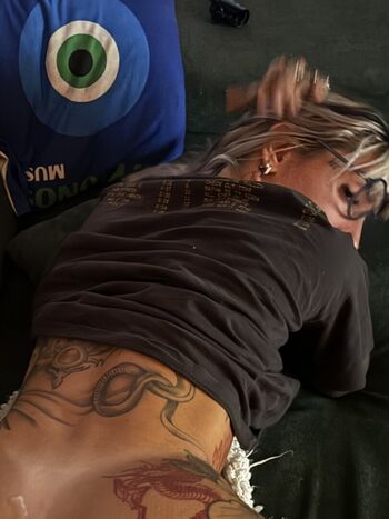 Full leaked Krokodeal private photo