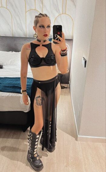 Full leaked Krystal genner private photo