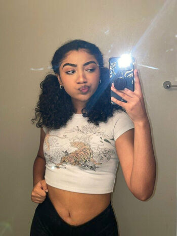 Full leaked Krystalogy private photo