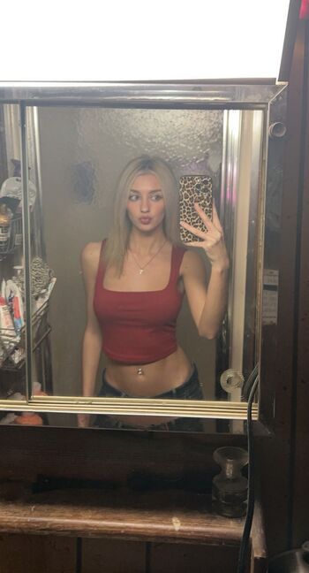 Full leaked Krystinh private photo