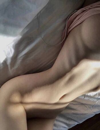 Full leaked Kseylinx private onlyfans photo