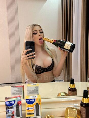 Full leaked Ksushechkakkk private photo
