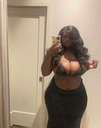Full leaked Kttiuh private onlyfans photo