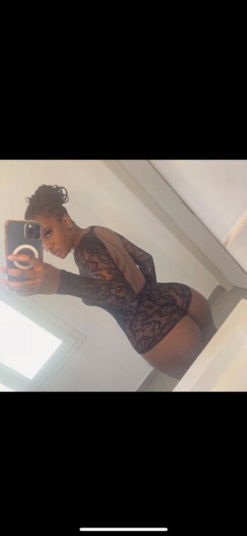 Full leaked Kttloordaahll private photo