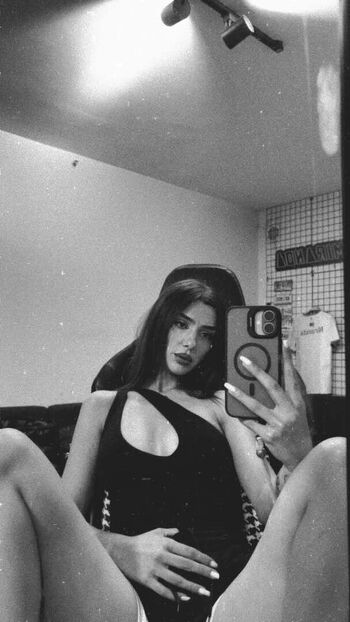 Full leaked Kubra miranda camlibel private photo