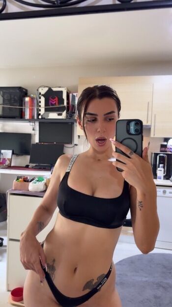 Full leaked Kubra miranda camlibel private photo