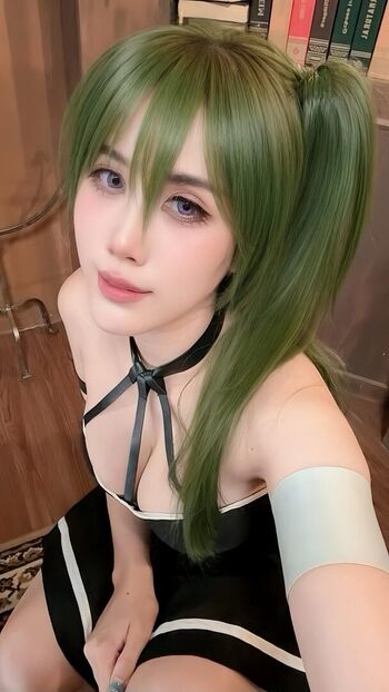 Full leaked Kura onee san  page private onlyfans photo