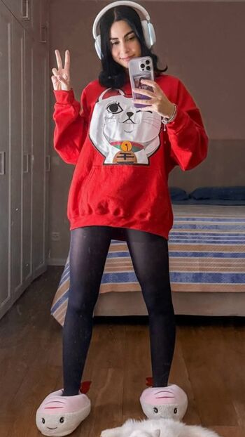 Full leaked Kurolily private onlyfans photo