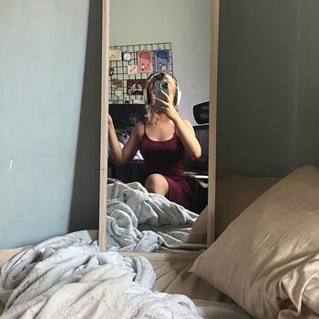 Full leaked Kwinbih private photo