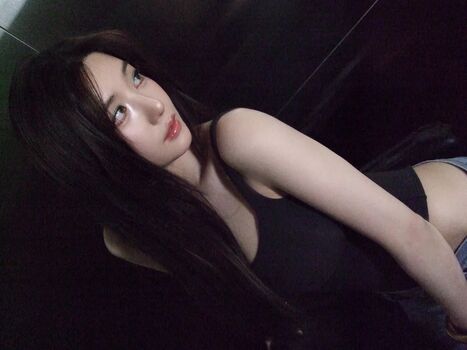 Full leaked Kwon eunbi page private photo