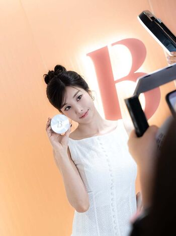Full leaked Kwon eunbi private photo