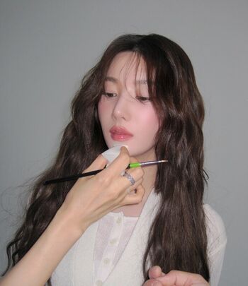 Full leaked Kwon eunbi page private photo