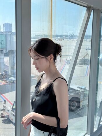 Full leaked Kwon eunbi page private photo