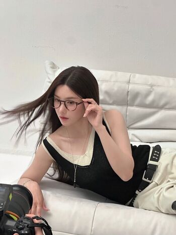 Full leaked Kwon eunbi page private photo