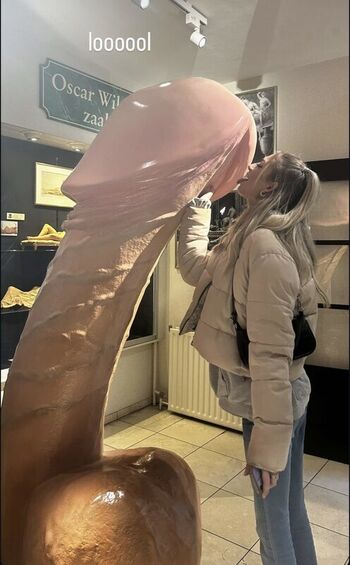 Full leaked Kyahelise private photo