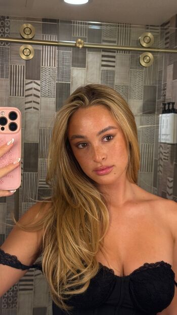 Full leaked Kylajackson private onlyfans photo