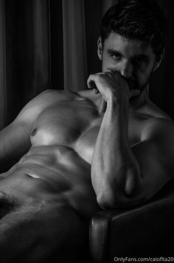 Full leaked Kyle fox private photo