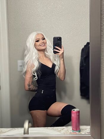 Full leaked Kylee carter private photo