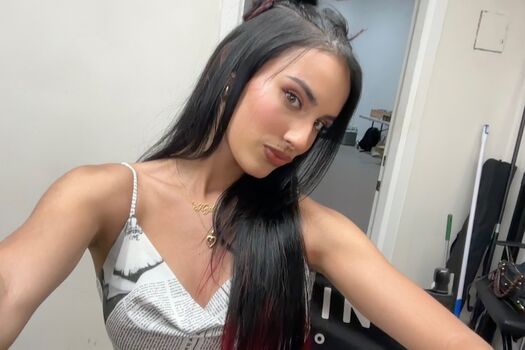 Full leaked Kylie cantrall private onlyfans photo