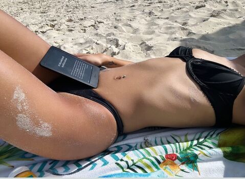 Full leaked Kylie cheung page private onlyfans photo