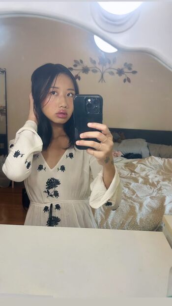 Full leaked Kylie cheung page private photo