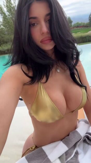 Full leaked Kylie jenner  page private onlyfans photo