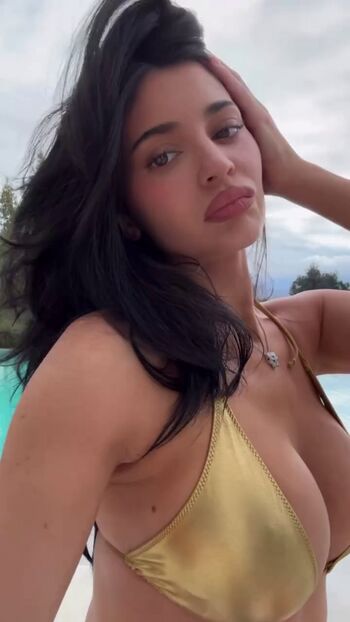 Full leaked Kylie jenner  page private onlyfans photo