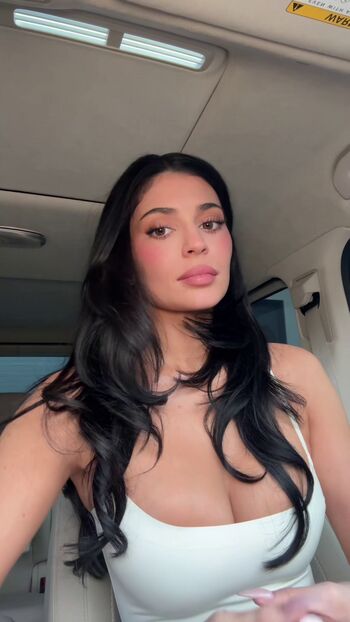 Full leaked Kylie jenner  page private onlyfans photo