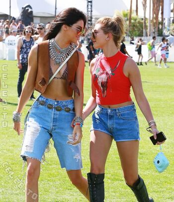 Full leaked Kylie jenner page private photo