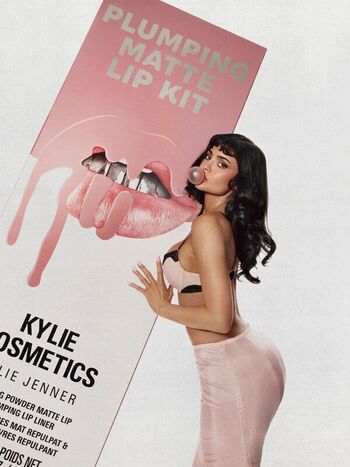 Full leaked Kylie jenner private photo
