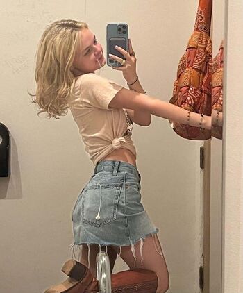 Full leaked Kylie rogers private photo