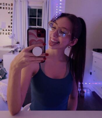 Full leaked Kyliecherryxo private onlyfans photo