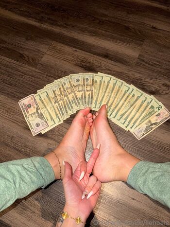 Full leaked Kyliehaale private onlyfans photo