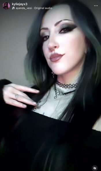 Full leaked Kyliejayx private photo
