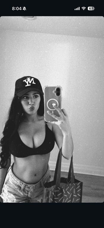 Full leaked Kyliemariee private photo