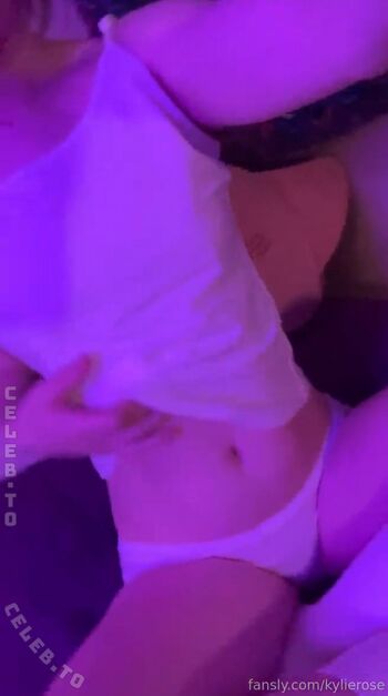 Full leaked Kylierose private photo