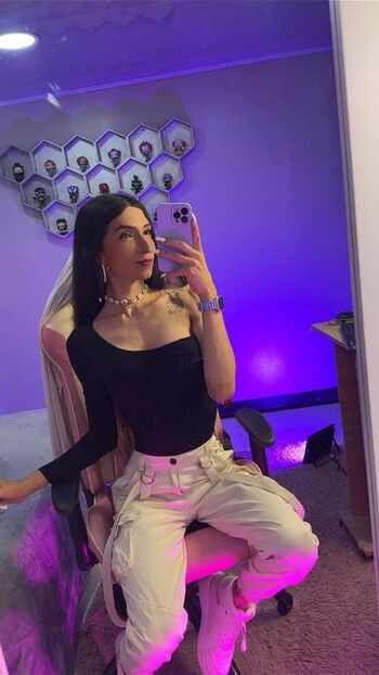 Full leaked Kyllie fox private photo