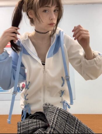 Full leaked Kzuuki private photo