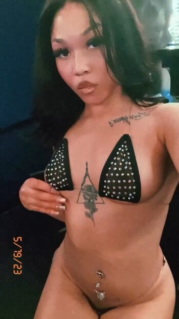 Full leaked L vely private photo